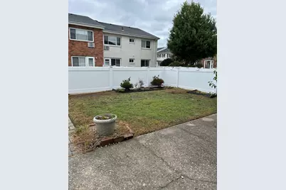 452 Dawson Lane, Jericho, NY 11753 - Photo 8