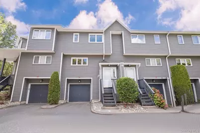 30 Village Green, Bardonia, NY 10954 - Photo 1