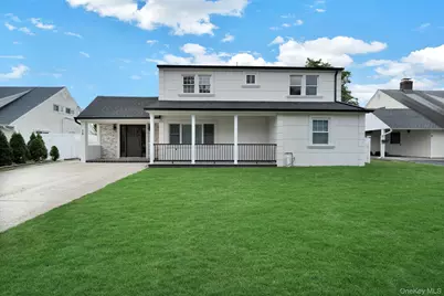 18 Mist Lane, Westbury, NY 11590 - Photo 1