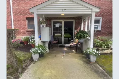 125 Park Avenue #A4, Amityville, NY 11701 - Photo 1