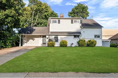 119 Hamlet Road, Levittown, NY 11756 - Photo 1