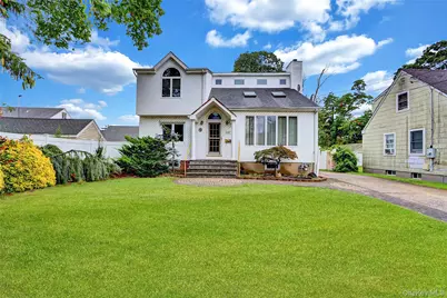 2689 Cedar Court, Oceanside, NY 11572 - Photo 1