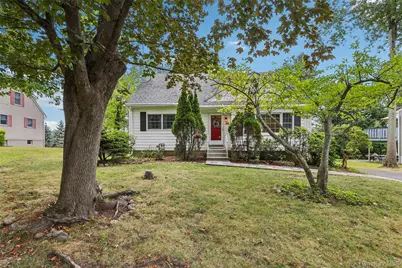 146 N Lincoln Street, Pearl River, NY 10965 - Photo 1