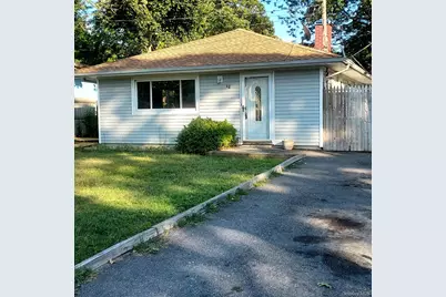 40 Pinewood Drive, Shirley, NY 11967 - Photo 1