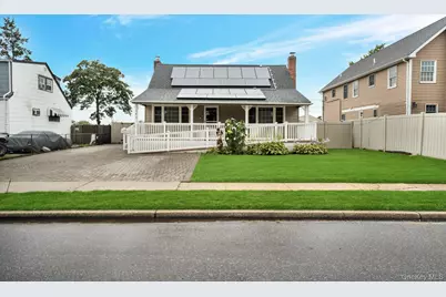 149 Cardinal Road, Levittown, NY 11756 - Photo 1