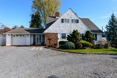 11 Foster Lane, Westbury, NY 11590 - Photo 1