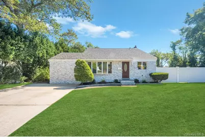 23 Avenue I, Farmingdale, NY 11735 - Photo 1