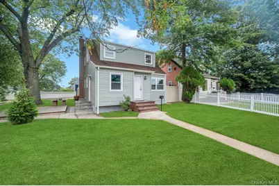 322 Baldwin Road, Hempstead, NY 11550 - Photo 1