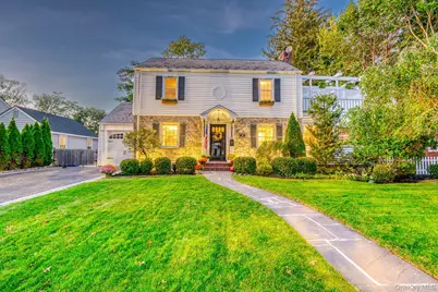 25 Greystone Road, Rockville Centre, NY 11570 - Photo 1