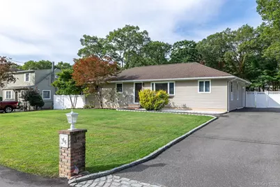 44 Juniper Avenue, Ronkonkoma, NY 11779 - Photo 1