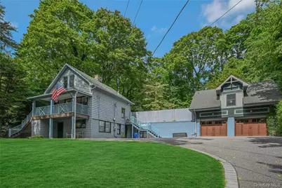 61 Youngs Hill Road, Huntington, NY 11743 - Photo 1