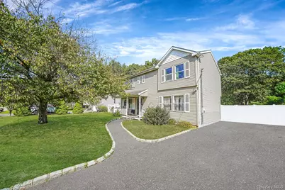 35 Maple Avenue, Bellport, NY 11713 - Photo 1