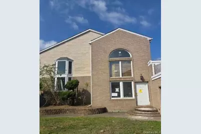 47 Monroe Street, Inwood, NY 11096 - Photo 1