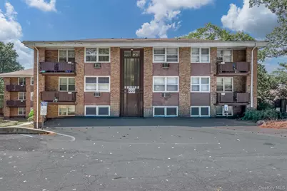 220 Kearsing Parkway #F, Monsey, NY 10952 - Photo 1