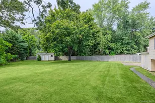 22 Larry Rd, Selden, NY 11784 - Photo 28