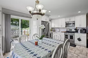 22 Larry Rd, Selden, NY 11784 - Photo 10