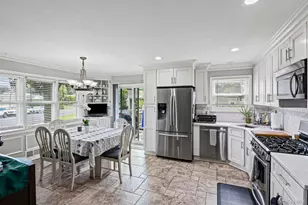 22 Larry Rd, Selden, NY 11784 - Photo 8