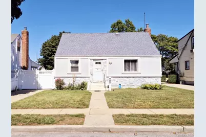 727 Windsor Road, Uniondale, NY 11553 - Photo 1