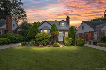 100 E Fenimore Street, Valley Stream, NY 11580 - Photo 1