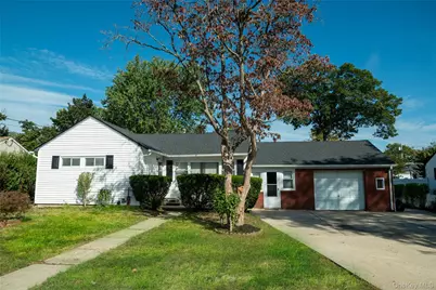 3 Poplar Street, Central Islip, NY 11722 - Photo 1