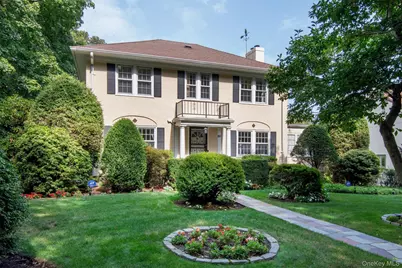 89 Park Drive, Pelham, NY 10803 - Photo 1
