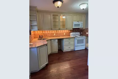 19 Ivy Street, Farmingdale, NY 11735 - Photo 1