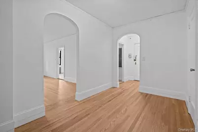 20 William Street #2D, Mount Vernon, NY 10552 - Photo 1
