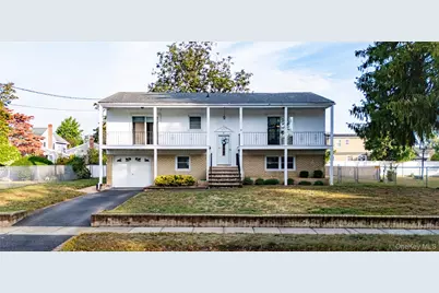 52 Dover Street, Lindenhurst, NY 11757 - Photo 1