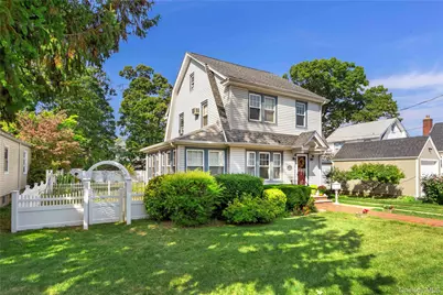 85 Edmund Street Street, Lynbrook, NY 11563 - Photo 1