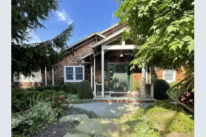 4 Hillside Court, Huntington, NY 11743 - Photo 1