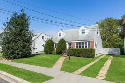 7 Washington Street, Hicksville, NY 11801 - Photo 1
