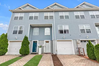 142 S Franklin Street, Hempstead, NY 11550 - Photo 1