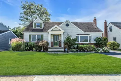 791 Caryl Street, Franklin Square, NY 11010 - Photo 1