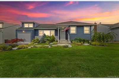 530 N Hawthorne Street, Massapequa, NY 11758 - Photo 1