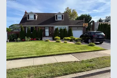 28 Lockwood Avenue, Farmingdale, NY 11735 - Photo 1