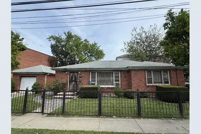 180 Swinton Avenue, Bronx, NY 10465 - Photo 1