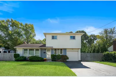 10 Riverdale Avenue, Oakdale, NY 11769 - Photo 1