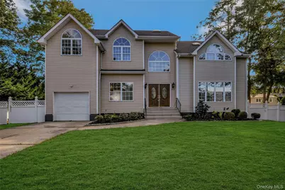 60 Delamere Street, Huntington, NY 11743 - Photo 1