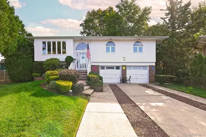 6 Mason Court, Levittown, NY 11756 - Photo 1