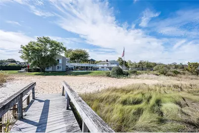 61 West Tiana Rd #24, Hampton Bays, NY 11946 - Photo 1