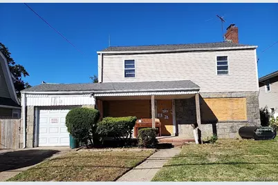 35 Park Boulevard, Malverne, NY 11565 - Photo 1