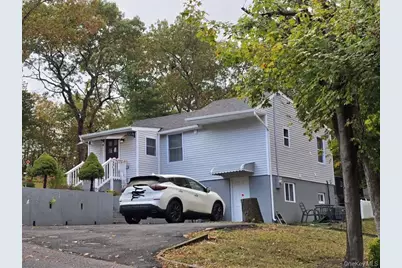 174 Woodycrest Drive, Farmingville, NY 11738 - Photo 1