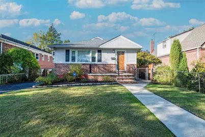 79-12 268th Street, Floral Park, NY 11004 - Photo 1