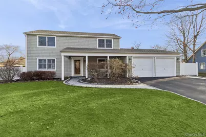 11 Pembrook Drive, Stony Brook, NY 11790 - Photo 1