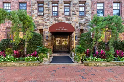 4 Maple Drive #5K, Great Neck, NY 11021 - Photo 1