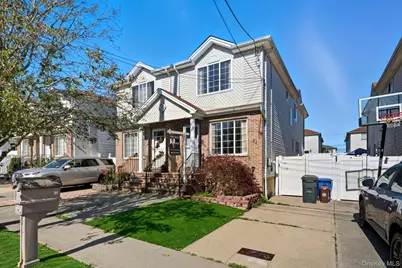 31 Beresford, New York, NY 10314 - Photo 1
