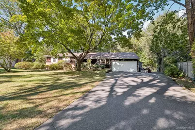 10 Printer Court, Huntington Station, NY 11746 - Photo 1