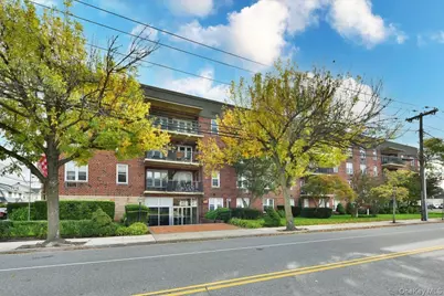 60 Hempstead Avenue #1H, Lynbrook, NY 11563 - Photo 1