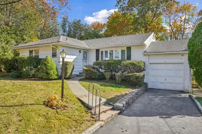 71 Dora Lane, New Rochelle, NY 10804 - Photo 1