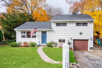 624 Washington Avenue, Pleasantville, NY 10570 - Photo 1
